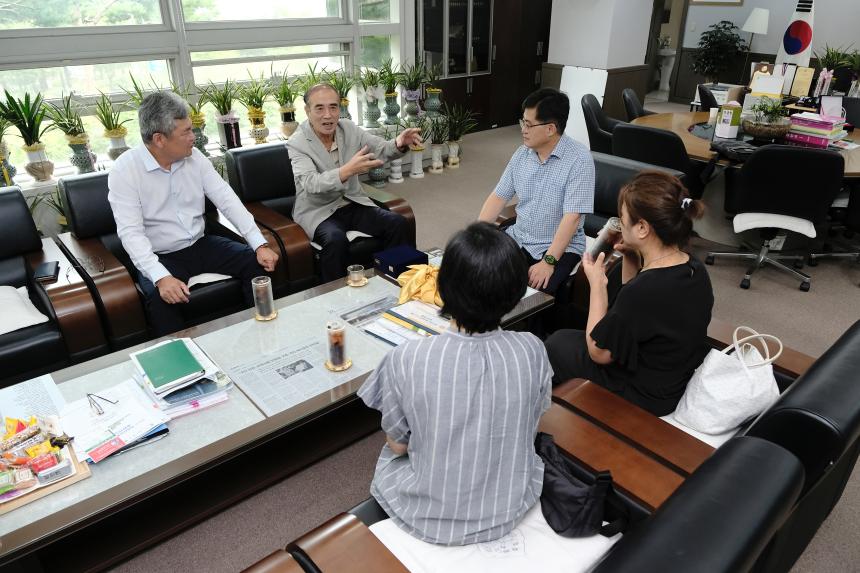 백남환 의장님 감사패 수상 - 3