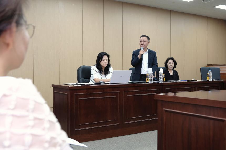 마포구 주민친화적 정책의제 발굴 연구회 - 3