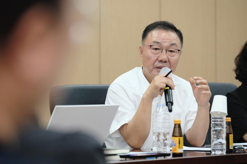 마포구 주민친화적 정책의제 발굴 연구회 - 8