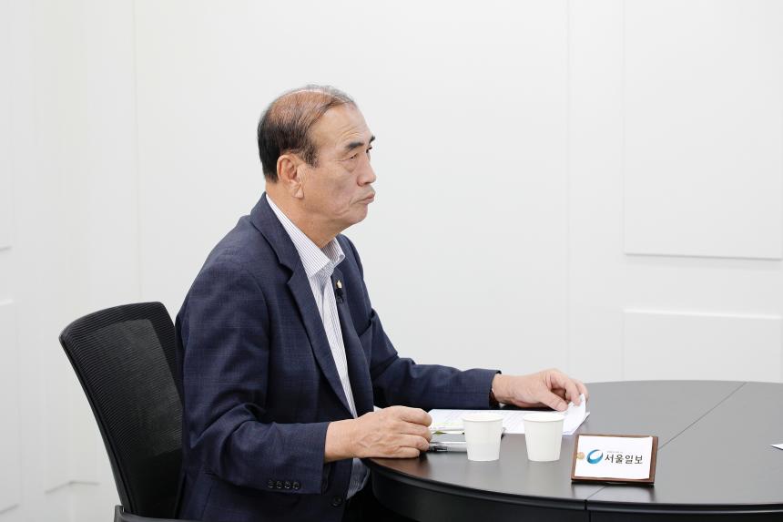 서울일보 인터뷰-백남환 의장 - 5