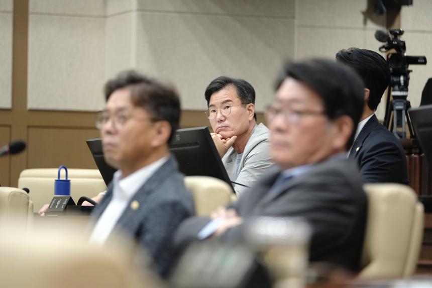 제2차 본회의-제278회 마포구의회 임시회 - 3