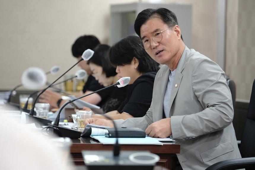 복지도시위원회 회의-제278회 마포구의회 임시회  - 4