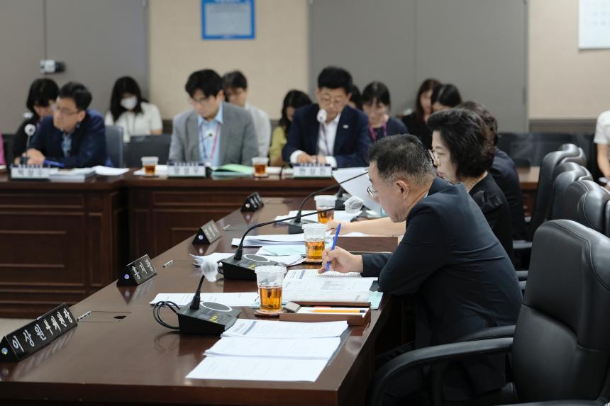 행정건설위원회 회의-제278회 임시회 - 4