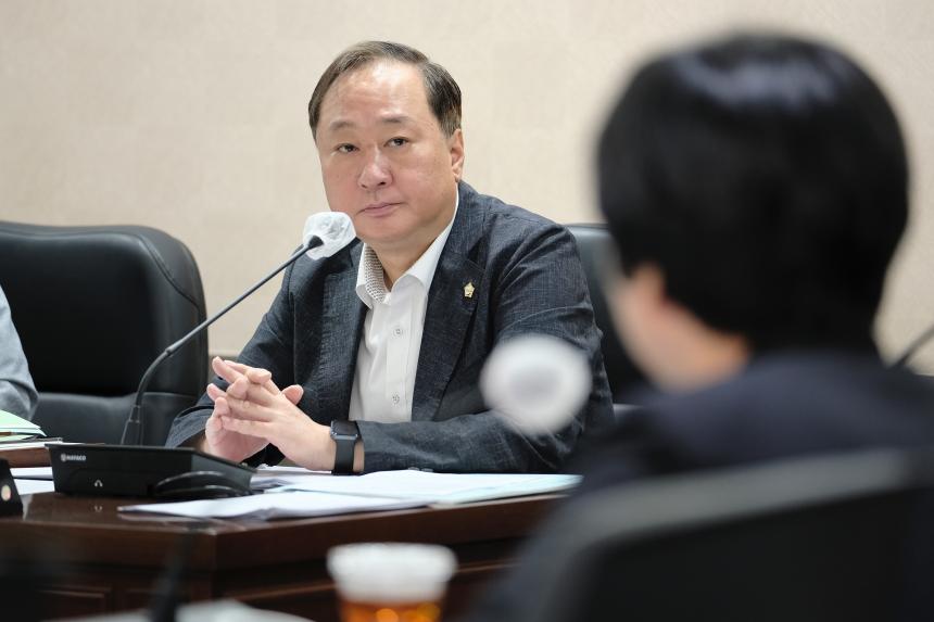 행정건설위원회 회의-제278회 임시회 - 4