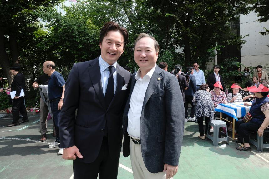 정준호 배우와 함께하는 마포구 행복짜장데이 - 5