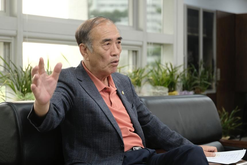 서울신문 인터뷰-마포구의회 백남환 의장 - 8