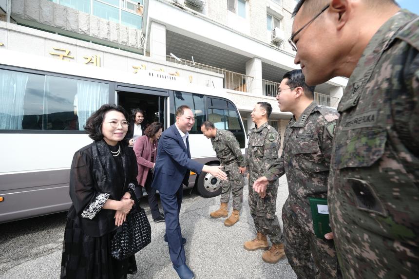 2025년 추석명절 마포구의회 제3537부대 방문 - 4