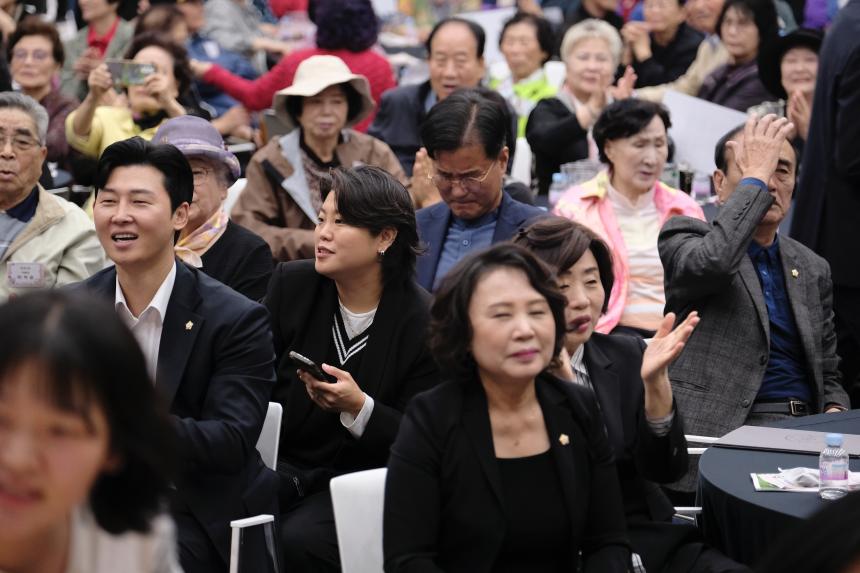 효도밥상 900일 기념 효도섬김 행사 - 2