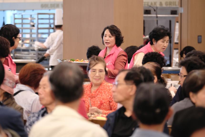 서교동 경로잔치 - 10