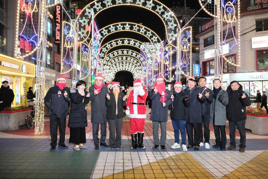 빛거리 점등식 in 레드로드 - 16