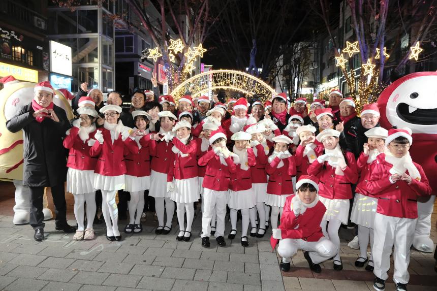 빛거리 점등식 in 레드로드 - 17