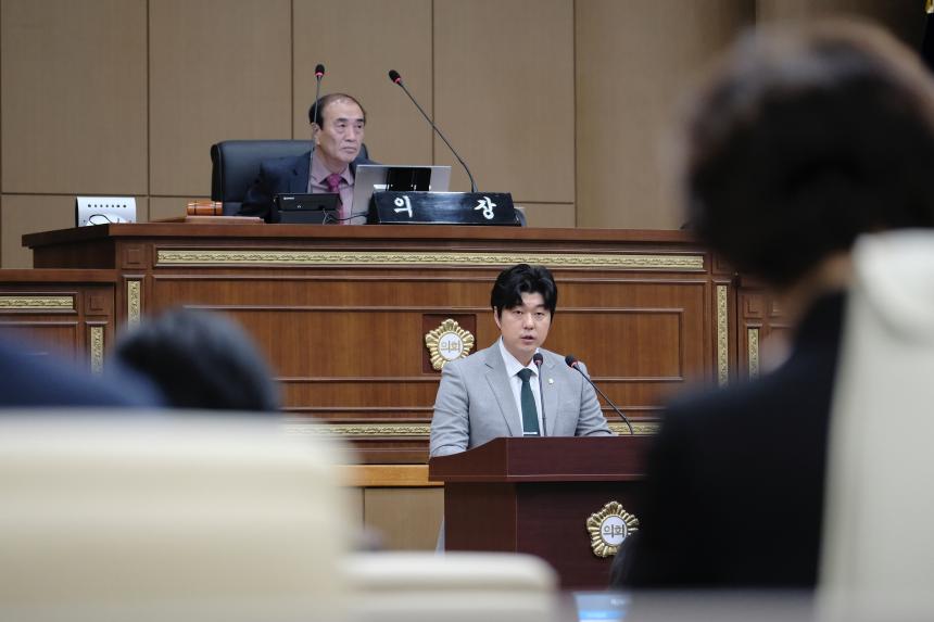 제2차 본회의 - 제280회 마포구의회 제2차 정례회 - 4