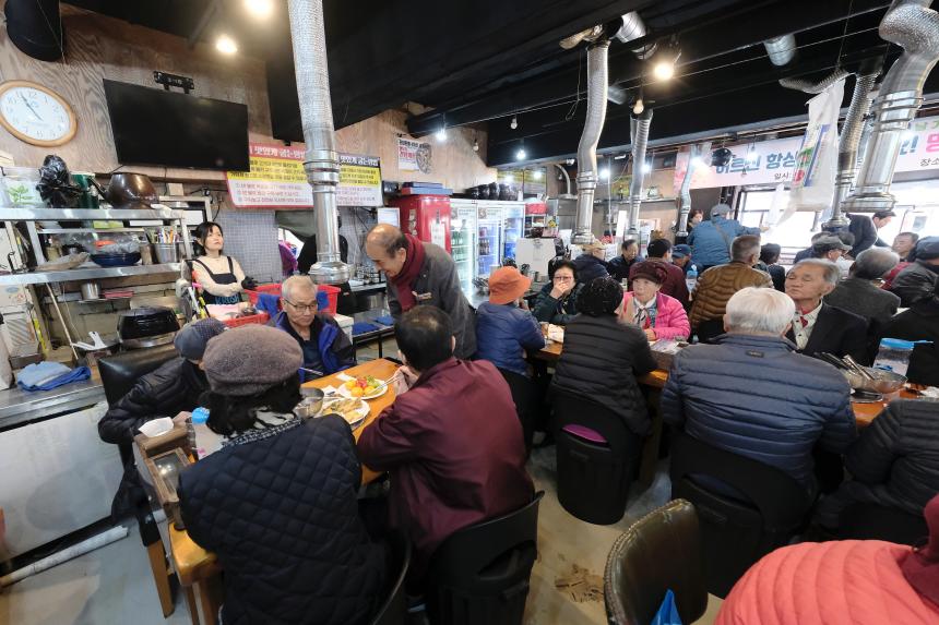 제29회 노인의 날 기념 망원1동 경로잔치 - 3