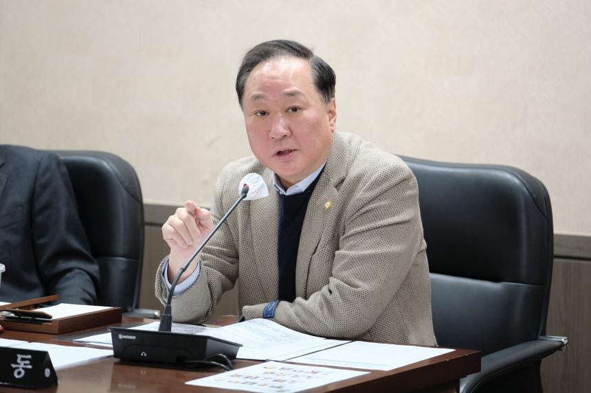 행정건설위원회-제281회 마포구의회 임시회 - 6