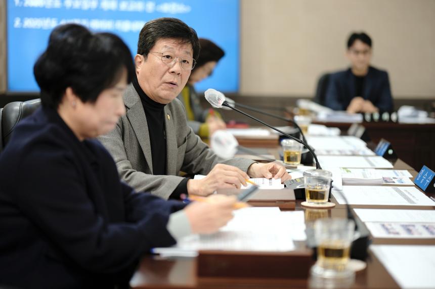 복지도시위원회-281회 마포구의회 임시회 - 6