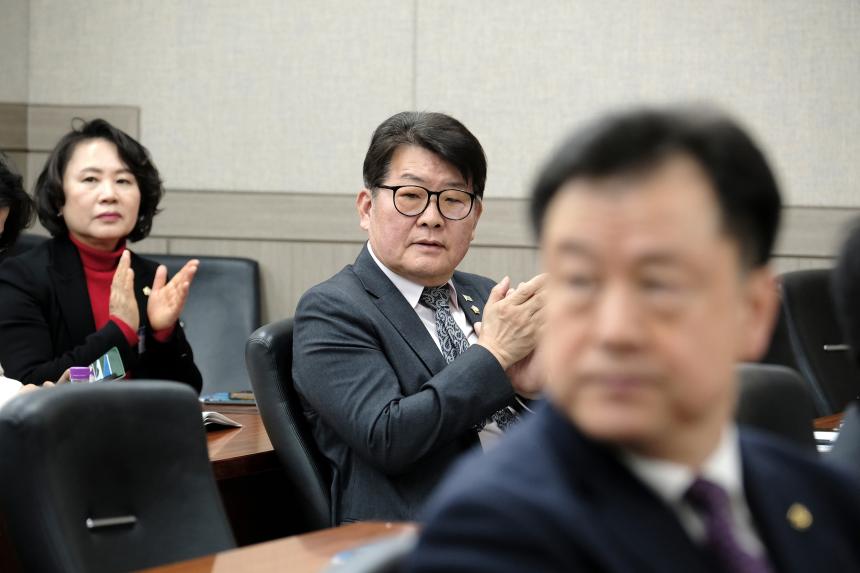 민주평화통일자문회의 마포구협의회 2026년 1분기 정기회의-한반도 평화공존을 위한 대내외 정책 추진방향 - 7