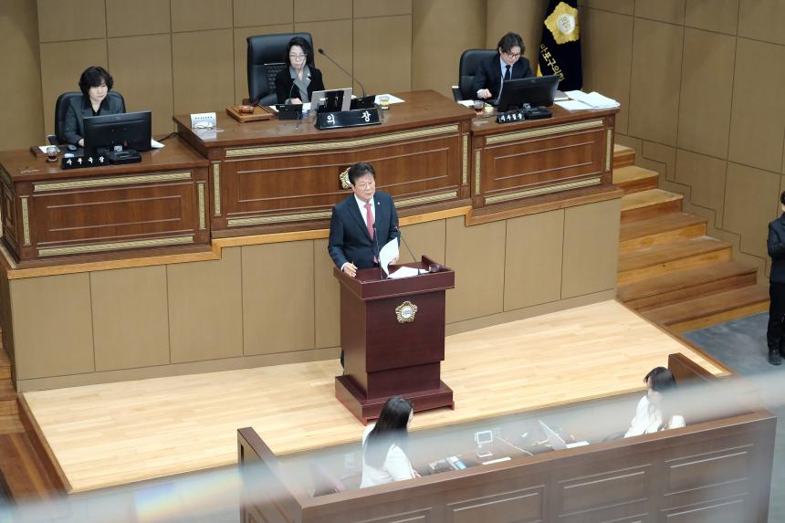 제2차 본회의-제282회 마포구의회 임시회 - 5