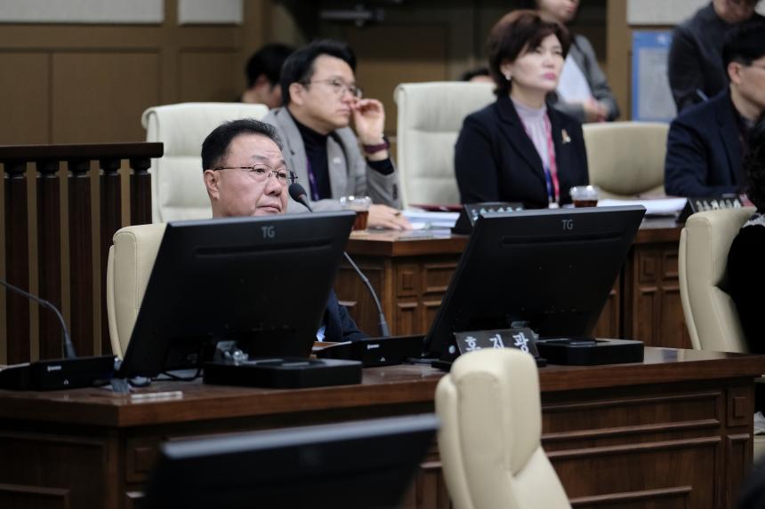 제2차 본회의-제282회 마포구의회 임시회 - 1