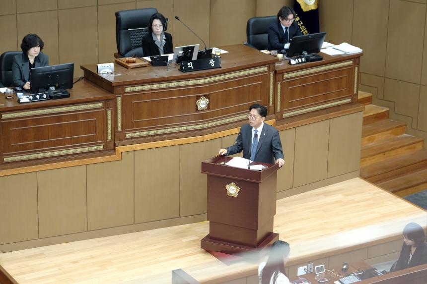 제2차 본회의-제282회 마포구의회 임시회 - 3