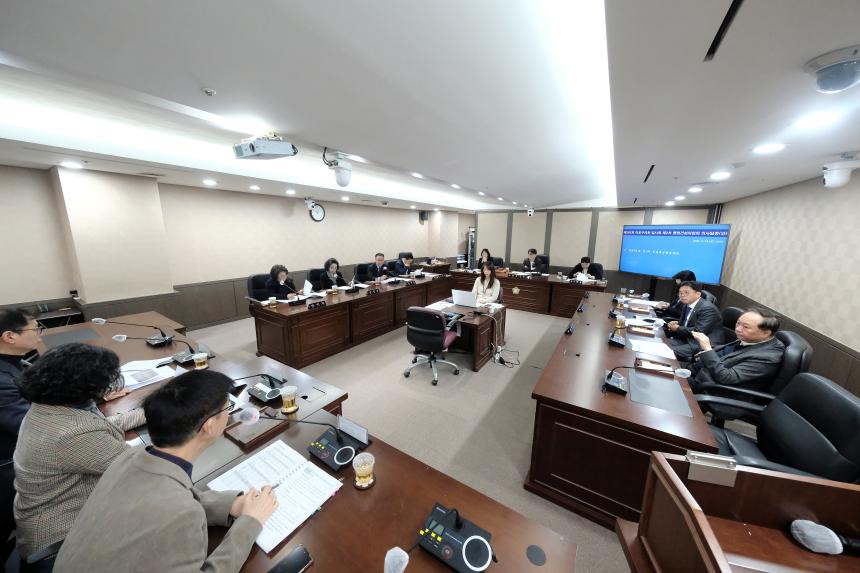 행정건설위원회&lpar;제1차~2차&rpar; -제282회 마포구의회 임시회