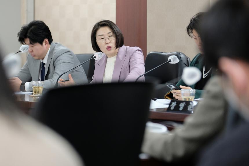 복지도시위원회&lpar;제1차~2차&rpar;-제282회 마포구의회 임시회 - 1