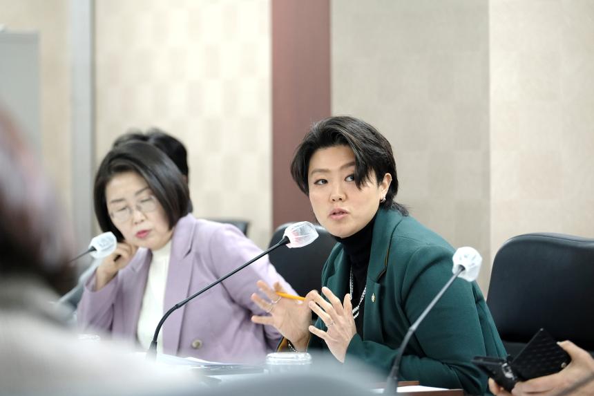 복지도시위원회&lpar;제1차~2차&rpar;-제282회 마포구의회 임시회 - 1