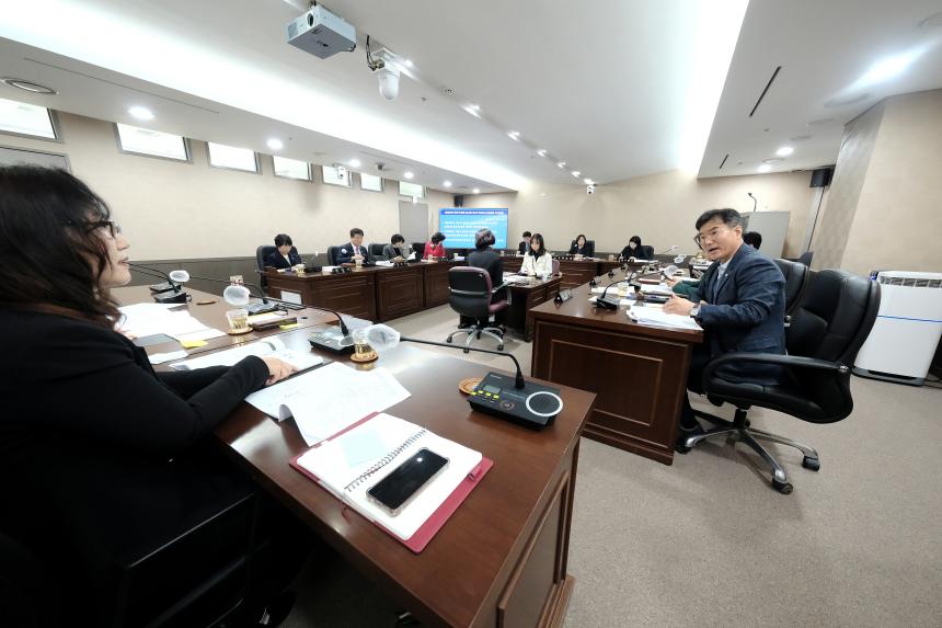 복지도시위원회&lpar;제1차~2차&rpar;-제282회 마포구의회 임시회 - 7