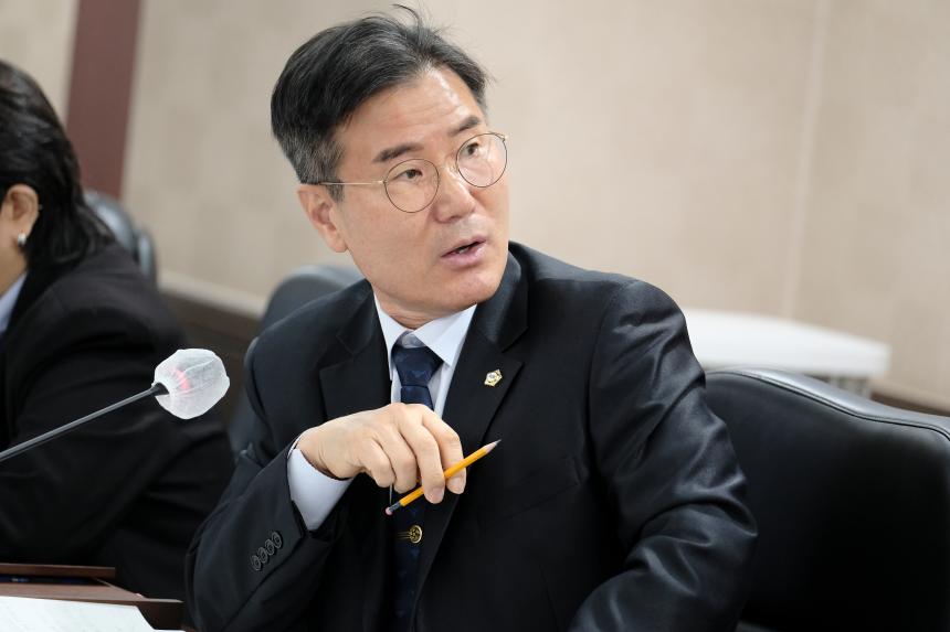 복지도시위원회&lpar;제1차~2차&rpar;-제282회 마포구의회 임시회 - 9