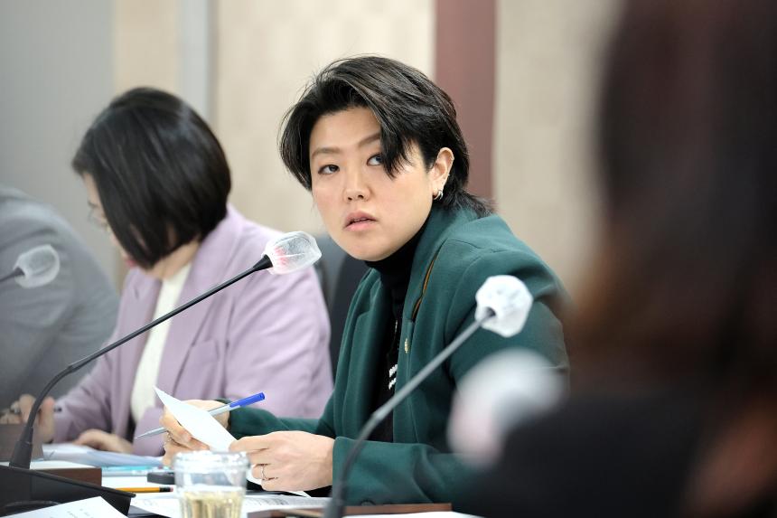 복지도시위원회&lpar;제1차~2차&rpar;-제282회 마포구의회 임시회 - 4