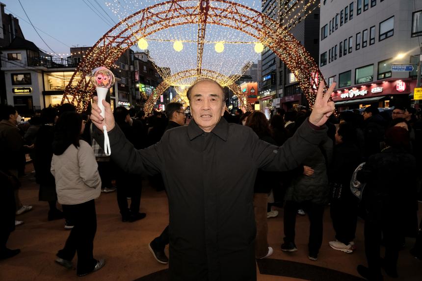 레드로드 별빛터널 점등식