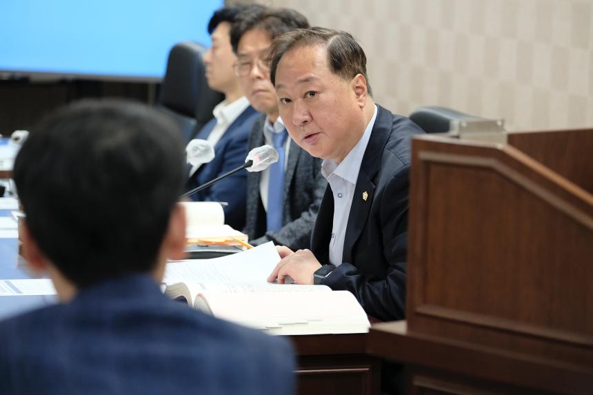 행정건설위원회-제276회 마포구의회 제1차 정례회 - 6