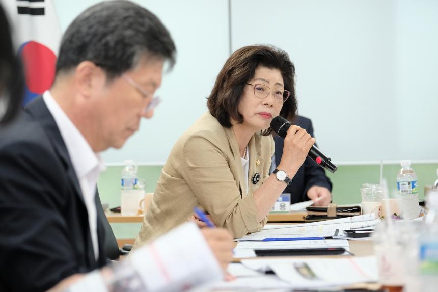 복지도시위원회 용강동주민센터 행정사무감사-제276회 마포구의회 제1차 정례회 - 3