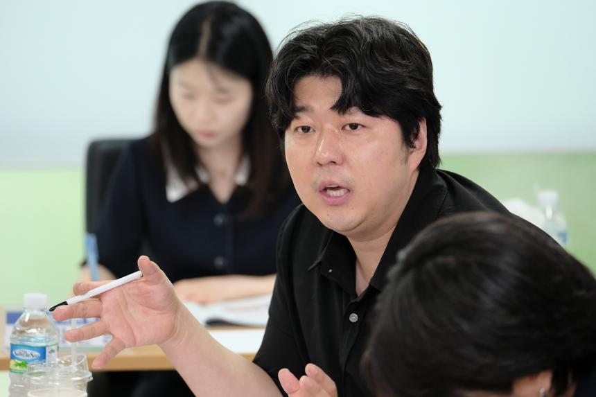 복지도시위원회 용강동주민센터 행정사무감사-제276회 마포구의회 제1차 정례회 - 4