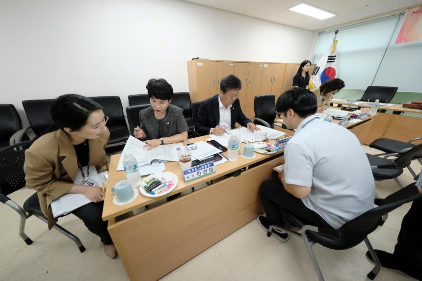 복지도시위원회 용강동주민센터 행정사무감사-제276회 마포구의회 제1차 정례회 - 5