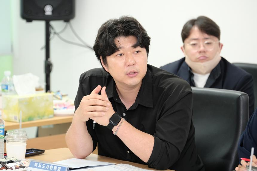 복지도시위원회 용강동주민센터 행정사무감사-제276회 마포구의회 제1차 정례회 - 5