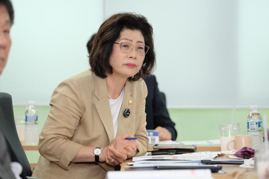 복지도시위원회 용강동주민센터 행정사무감사-제276회 마포구의회 제1차 정례회 - 6