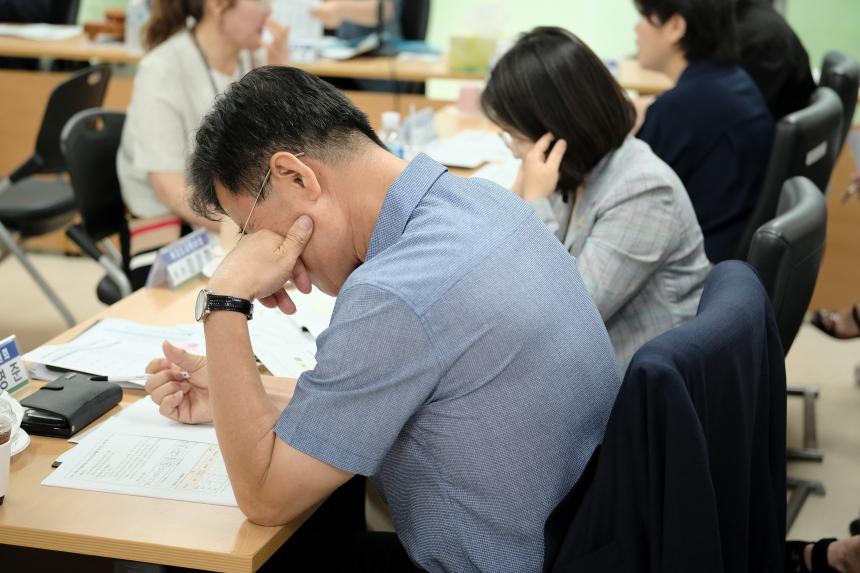 복지도시위원회 용강동주민센터 행정사무감사-제276회 마포구의회 제1차 정례회 - 7