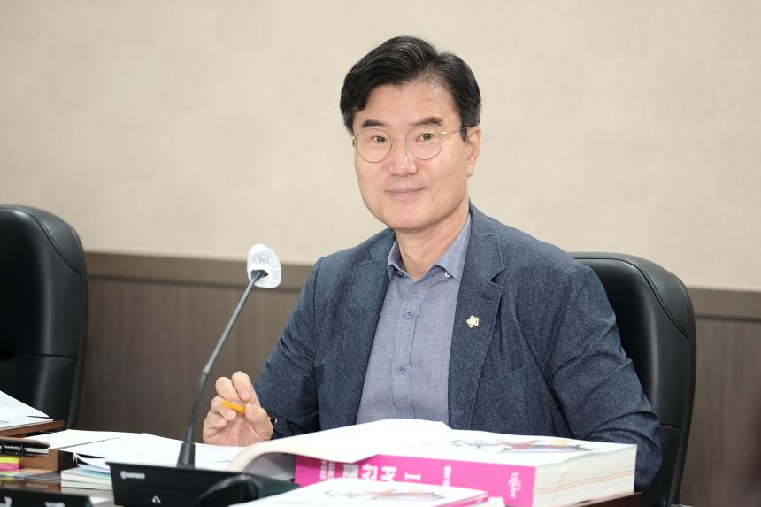 복지도시위원회-제276회 마포구의회 제1차 정례회 - 4