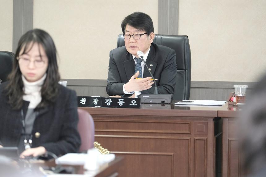 행정건설위원회-제273회 마포구의회 임시회 - 6