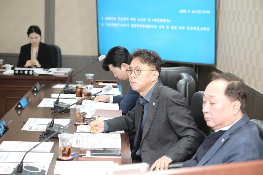 행정건설위원회-제273회 마포구의회 임시회