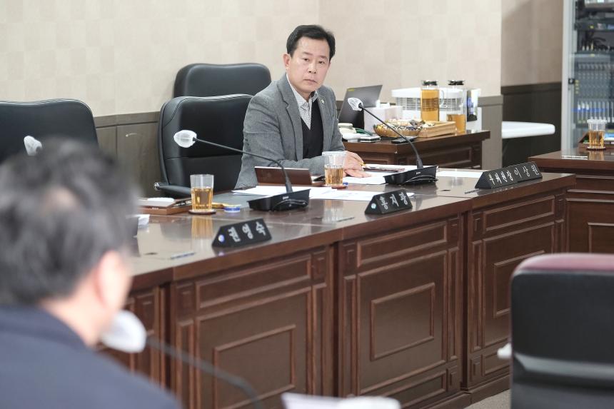 행정건설위원회-제273회 마포구의회 임시회 - 7