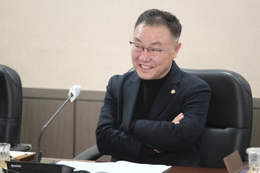 행정건설위원회-제273회 마포구의회 임시회 - 4