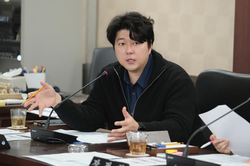 복지도시위원회-제273회 마포구의회 임시회 - 1