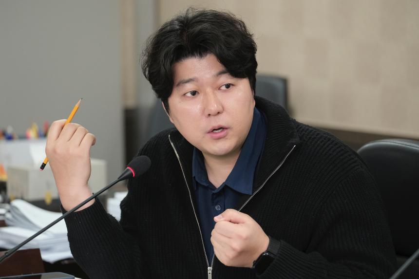 복지도시위원회-제273회 마포구의회 임시회 - 3