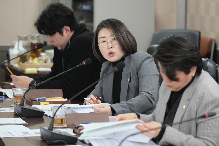 복지도시위원회-제273회 마포구의회 임시회 - 5