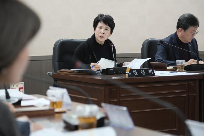 복지도시위원회-제273회 마포구의회 임시회 - 5