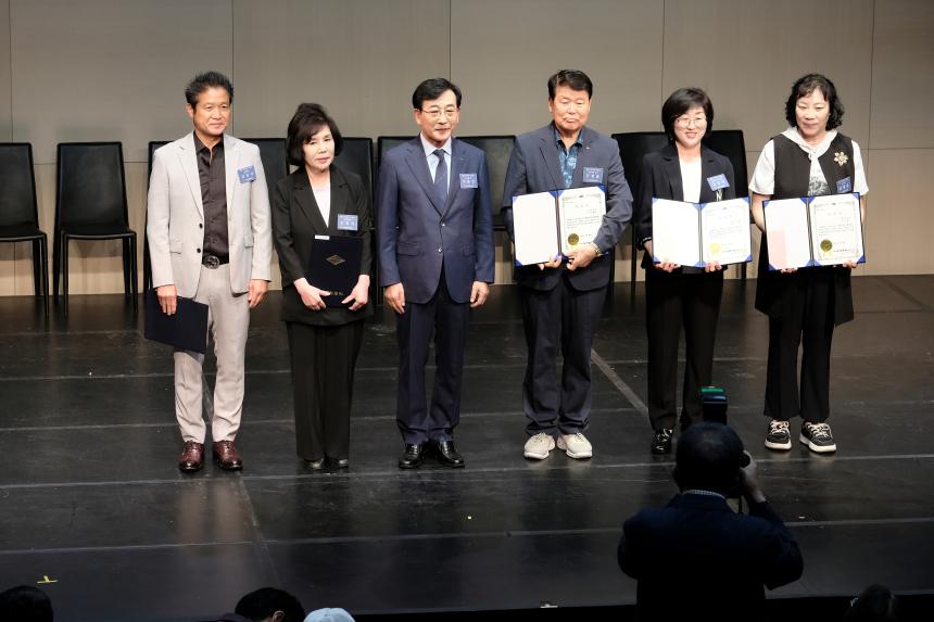 마포신문 창간 37주년 기념 - 2026년 마포를 빛낸 인물대상 시상 - 12