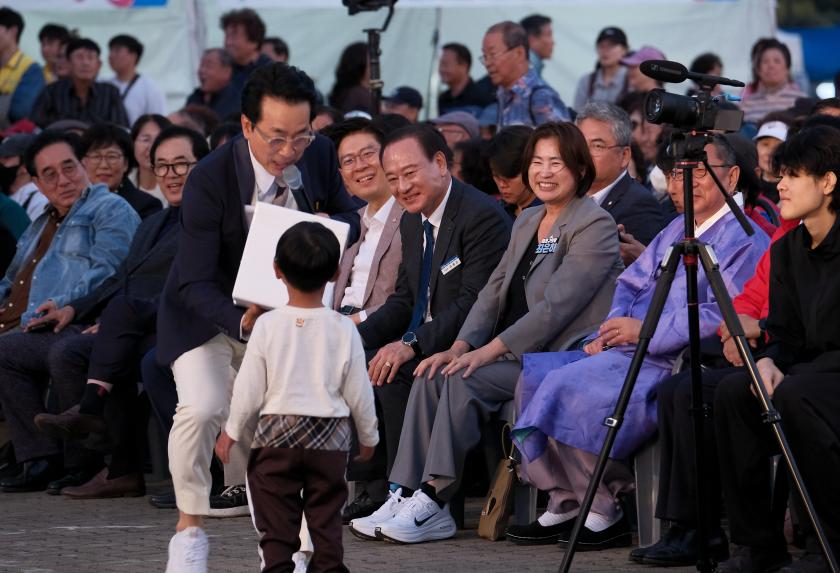 마포나루 문화콘서트 / 다시 뛰는 마포, 함께 부르는 노래- 제19회 마포나루 새우젓축제 - 26