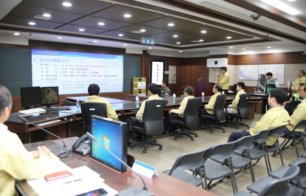 2015 을지훈련 종합상황실 격려 방문 - 2