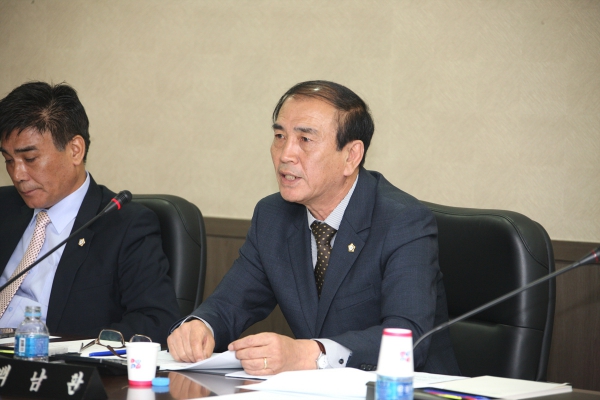 제203회 서울특별시 마포구의회 임시회 제1차 행정건설위원회 - 4